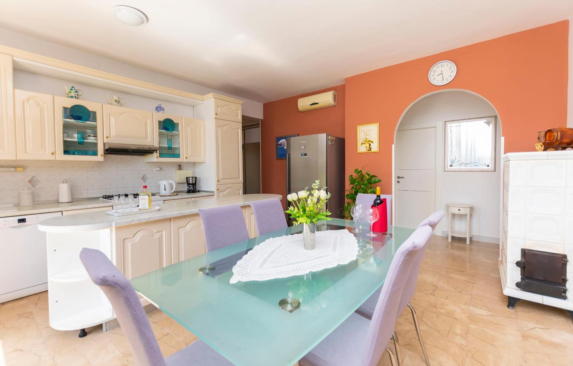 Apartments Tonci Дуче Екстер'єр фото